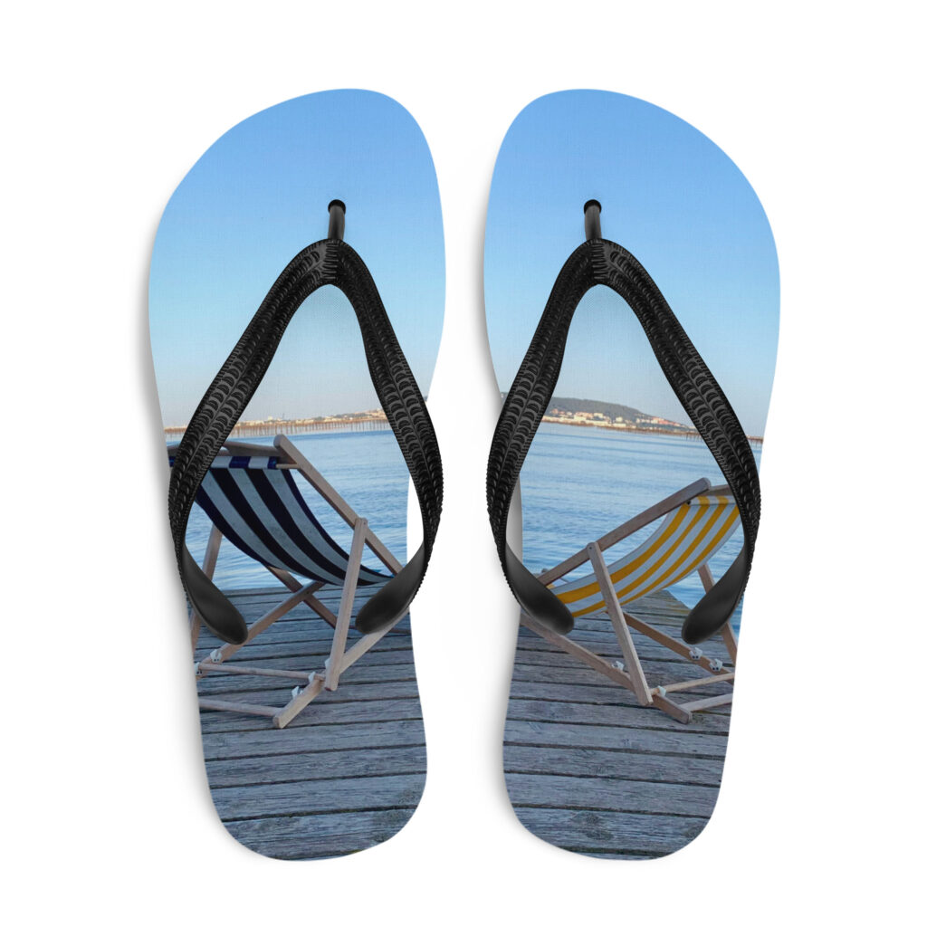 Tongs transats face au mont Saint Clair